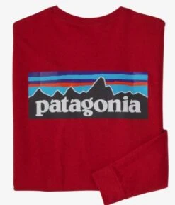Patagonia Men's Long Sleeve P-6 Logo Responsibili-Tee 15 Patagonia Men's Long Sleeve P-6 Logo Responsibili-Tee -KUHL Sales 27647 SUMAC RED l
