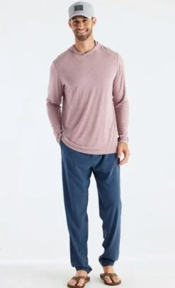 Men's Bamboo Shade Hoody -KUHL Sales 29084 HEATHER ADOBE RED l