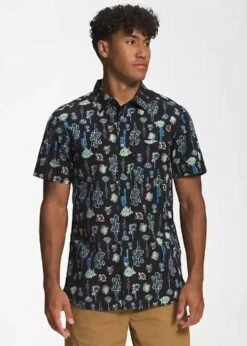 The North Face Men's Short Sleeve Baytrail Pattern Shirt