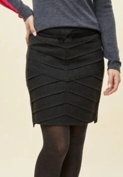 Krimson Klover Women's Swift Skirt