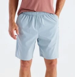 Men's Breese Short 8"