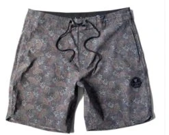 Vissla Mens' Greenhouse 17.5" Boardshort