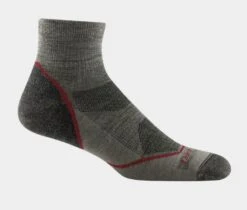 Darn Tough Men's Light Hiker 1/4 Light Cushion