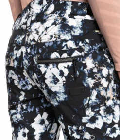 Roxy Women's Nadia Print Pant 9 Roxy Women's Nadia Print Pant -KUHL Sales nadiatrblka